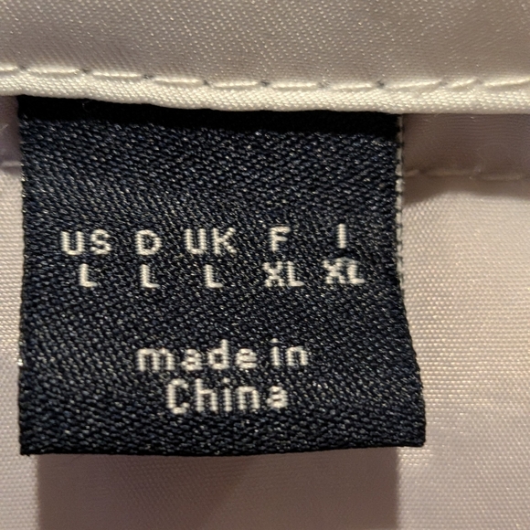 Tan/Cream Color Quilted Coat with Faux Fur Trim, Jones New York, Size XL - Picture 9 of 9